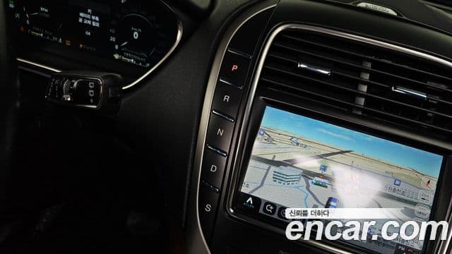 Lincoln Nautilus 1세대 2.7 Reserve AWD, 2019 9