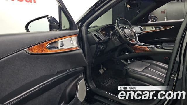 Lincoln Nautilus 1세대 2.7 Reserve AWD, 2019 10