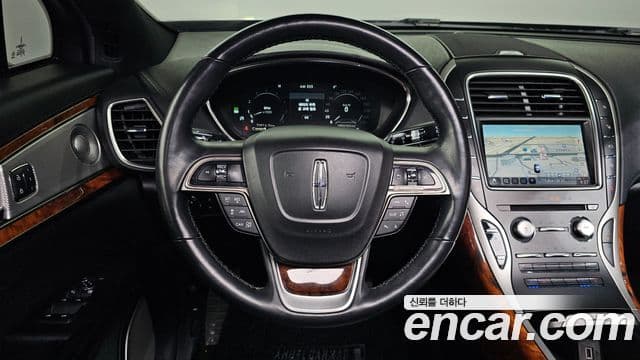 Lincoln Nautilus 1세대 2.7 Reserve AWD, 2019 13