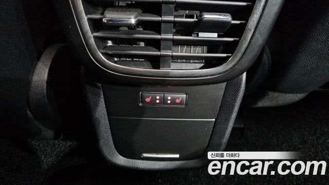 Lincoln Nautilus 1세대 2.7 Reserve AWD, 2019 18