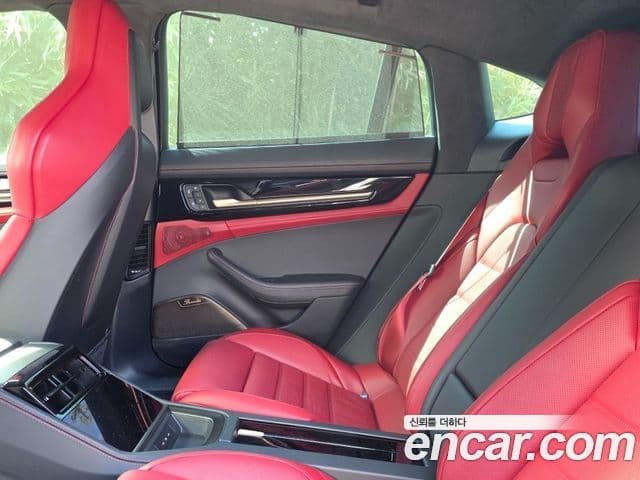 Porsche Panamera (976) 4.0 GTS, 2025 6