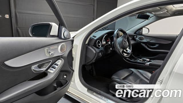 Mercedes-Benz C-класс W205 Avantgarde, 2015 11
