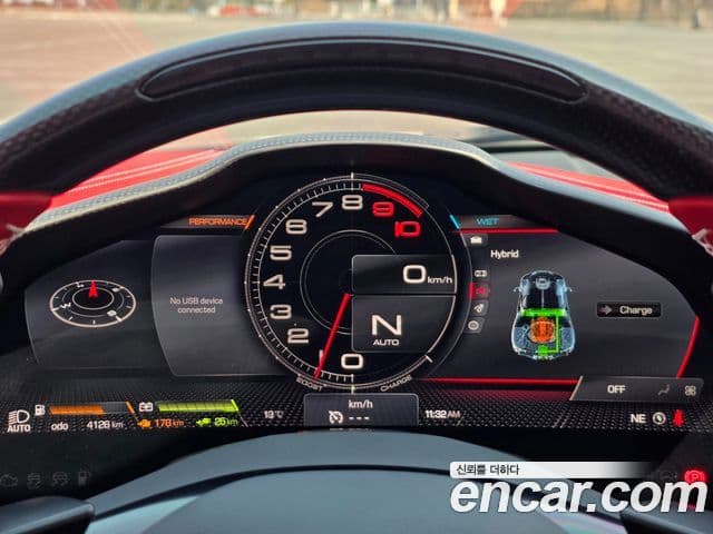 Ferrari SF90 스파이더, 2023 8