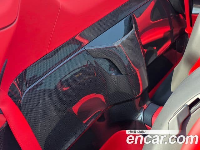 Ferrari SF90 스파이더, 2023 16