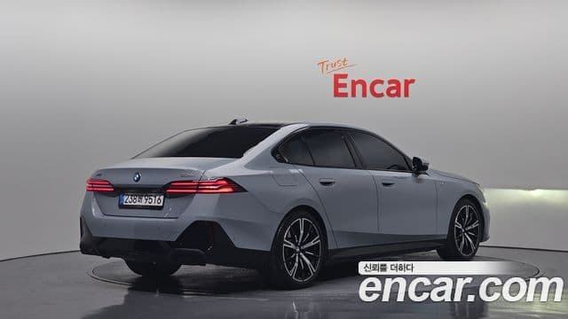 BMW 5시리즈 (G60) 530i xDrive M Sport, 2025 2
