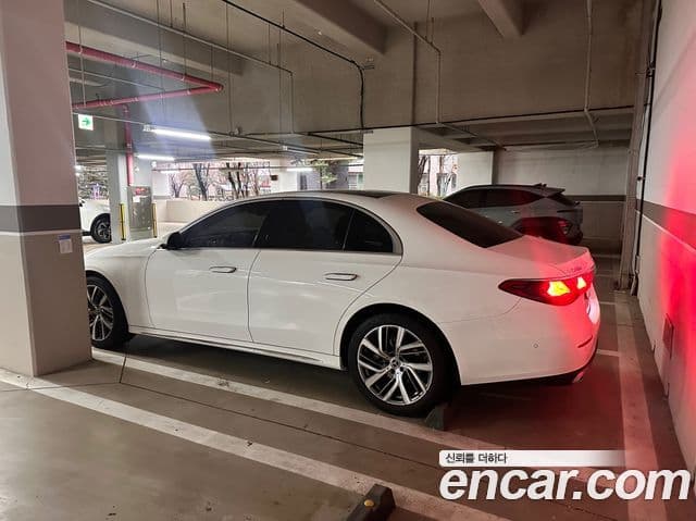 Mercedes-Benz E-класс W214 Exclusive, 2024 6