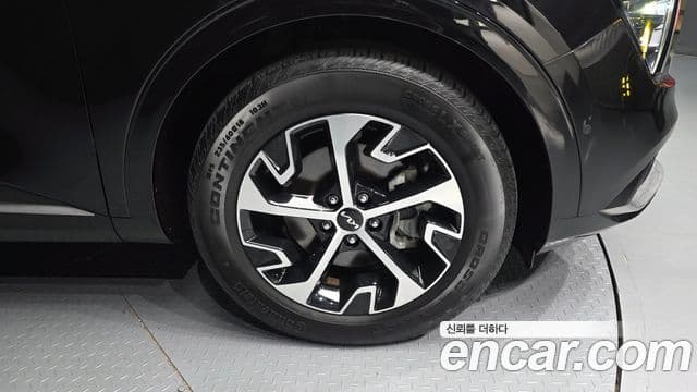 Kia Sportage 5세대 гибрид Signature 2WD, 2022 все фото