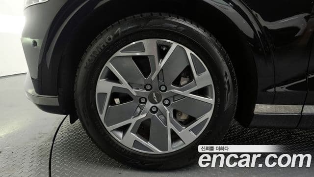 Genesis electrified GV70 e-AWD, 2022 все фото