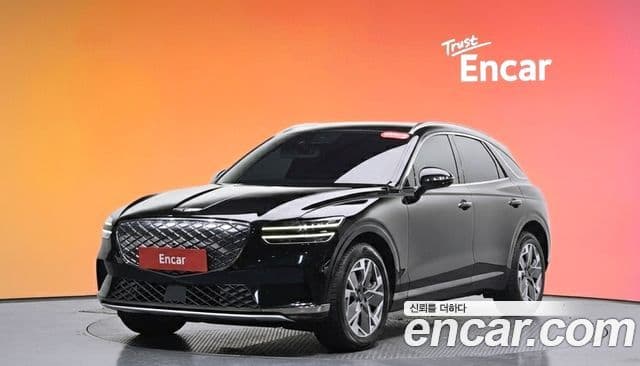 Genesis electrified GV70 e-AWD, 2022 1