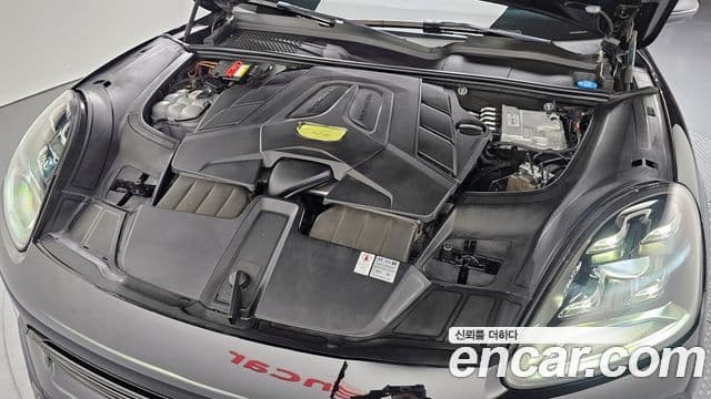 Porsche Cayenne (PO536) 3.0 купе, 2021 6