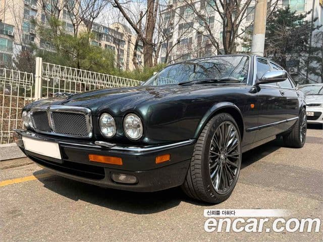 Jaguar XJ-6 X300, 1996 4