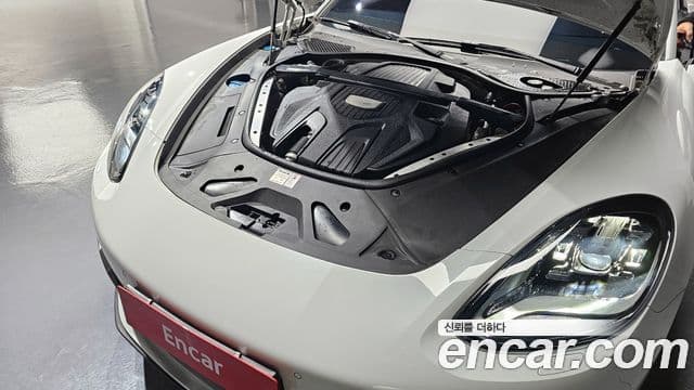 Porsche Panamera (971), 2018 6