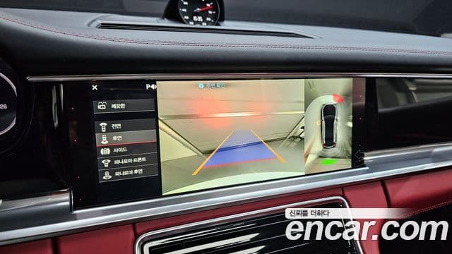 Porsche Panamera (971), 2018 16