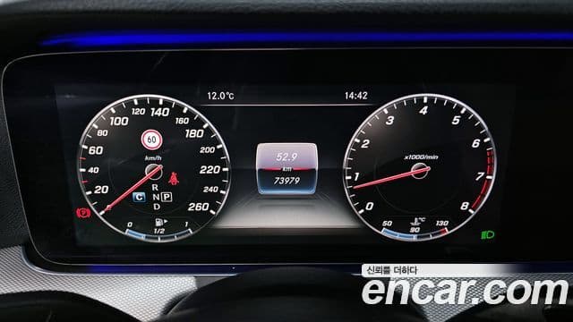 Mercedes-Benz E-класс W213 AMG Line, 2017 8