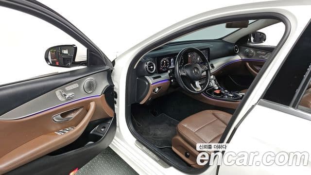 Mercedes-Benz E-класс W213 AMG Line, 2017 12