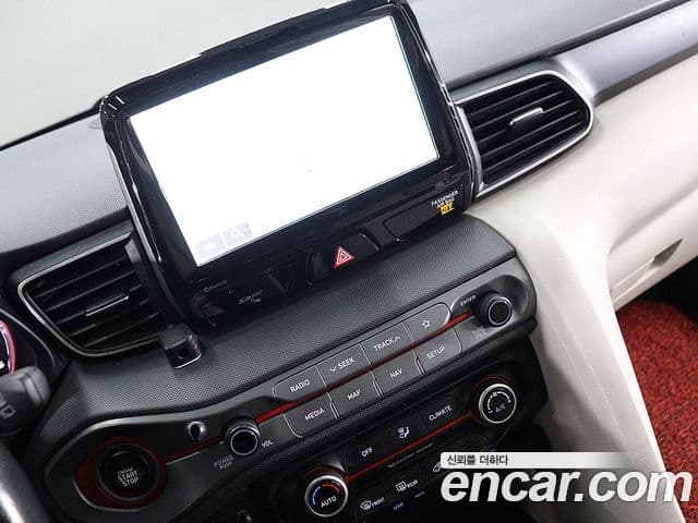 Hyundai Veloster (JS) Core, 2018 7