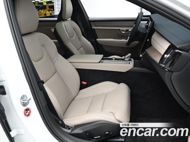 Volvo S90 B5 Ultra Bright, 2026 10