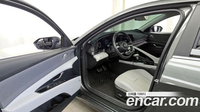 Hyundai Avante (CN7) Inspiration, 2023 10