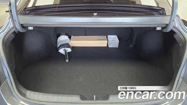 Hyundai Avante (CN7) Inspiration, 2023 20