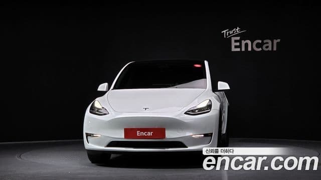 Tesla модель Y Long Range, 2022 3