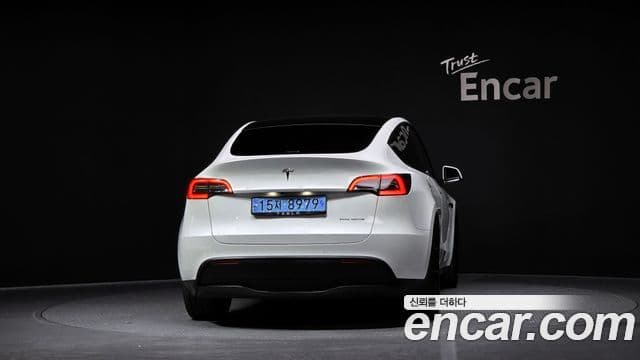 Tesla модель Y Long Range, 2022 4