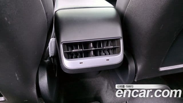 Tesla модель Y Long Range, 2022 19