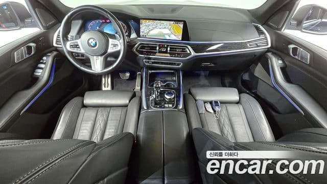 BMW X7 (G07) xDrive 40i M Sport 6인승, 2022 7