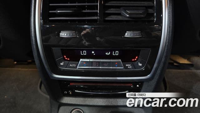 BMW X7 (G07) xDrive 40i M Sport 6인승, 2022 18