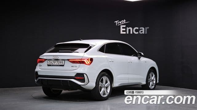 Audi Q3 (F3) 35 TDI Premium Sportback, 2020 2