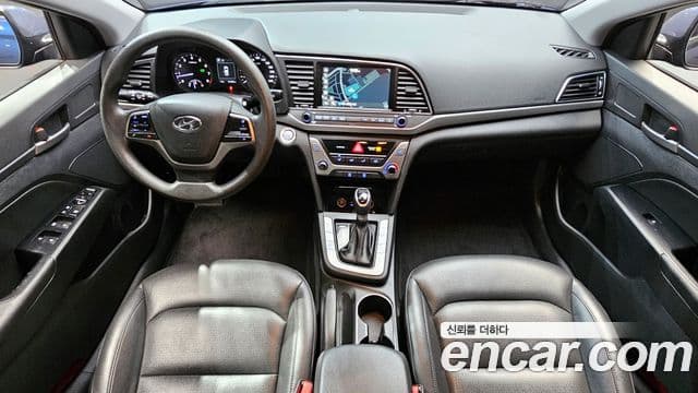 Hyundai Avante AD 1.6 GDI Value Plus, 2018 6