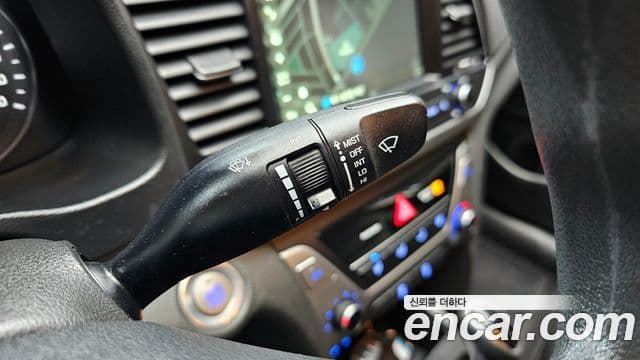 Hyundai Avante AD 1.6 GDI Value Plus, 2018 17