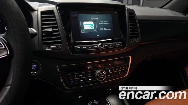 KG모빌리티(SsangYong) The / новый New Rexton Sport 칸 Expedition, 2022 16