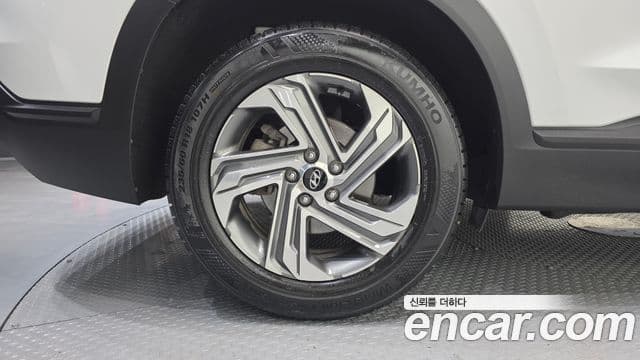 Hyundai The / новый New Santa Fe Prestige Choice, 2023 все фото