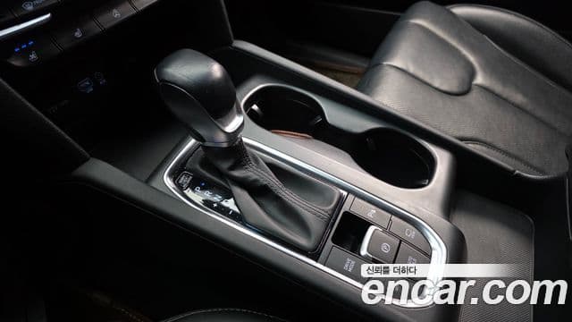 Hyundai Santa Fe TM Exclusive, 2019 9