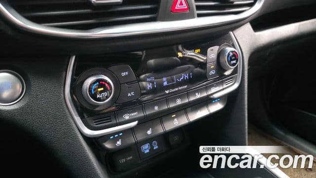 Hyundai Santa Fe TM Exclusive, 2019 16