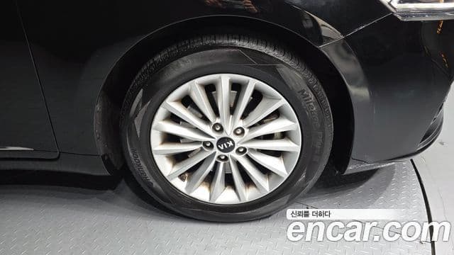 Kia All New K7 3.0 LPI Luxury (арендный автомобиль), 2018 все фото