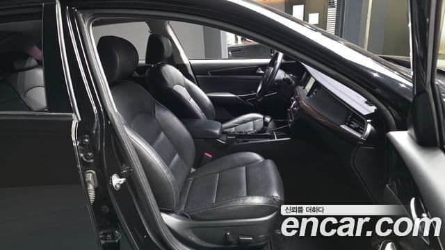 Kia All New K7 3.0 LPI Luxury (арендный автомобиль), 2018 11