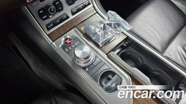 Jaguar New XF X250, 2012 9