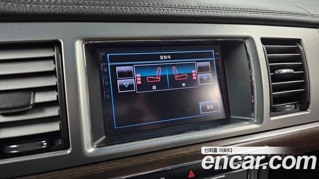 Jaguar New XF X250, 2012 17