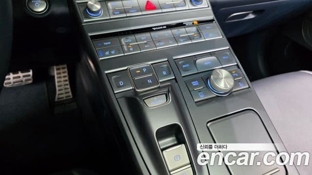 Hyundai NEXO Premium, 2019 9