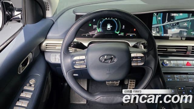 Hyundai NEXO Premium, 2019 13