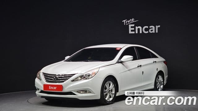 Hyundai YF Sonata LPI Premier(для людей с инвалидностью), 2012 1
