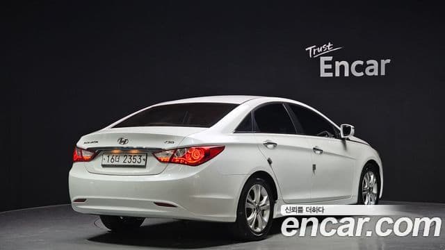 Hyundai YF Sonata LPI Premier(для людей с инвалидностью), 2012 2