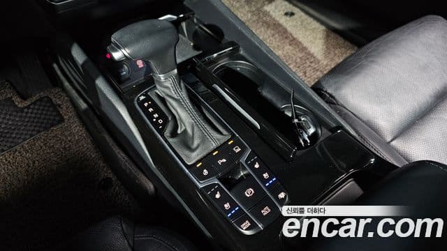 Kia All New K7 3.0 LPI Noblesse(для людей с инвалидностью), 2017 9