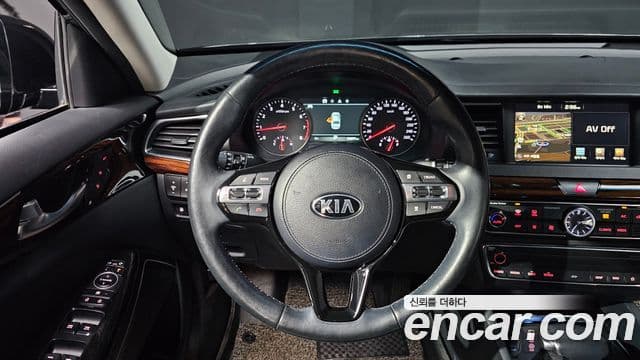 Kia All New K7 3.0 LPI Noblesse(для людей с инвалидностью), 2017 14