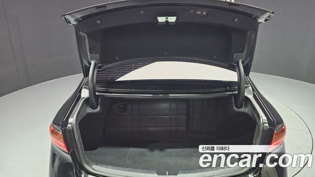 Kia All New K7 3.0 LPI Noblesse(для людей с инвалидностью), 2017 20