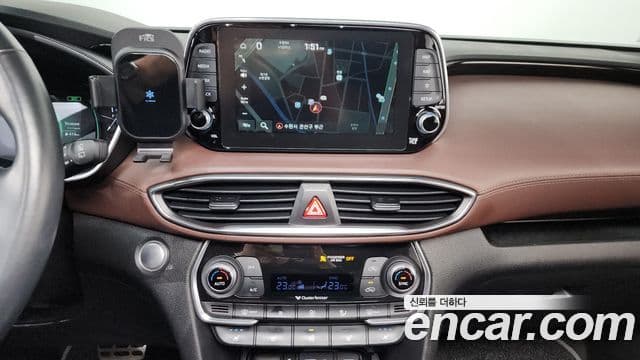 Hyundai Santa Fe TM Inspiration, 2019 14