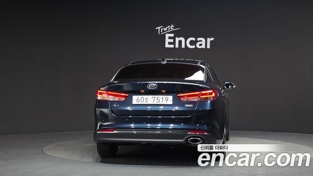 Kia K5 2세대 Signature, 2017 4