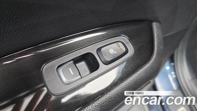 Kia K5 2세대 Signature, 2017 18