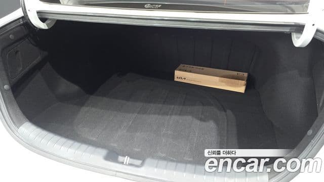 Kia The / новый New K3 2세대 Prestige, 2022 20